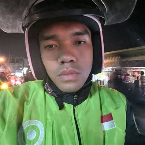 tukang ojol gunakan wifite otomatis muncrat banget dukungan napas pilihan xvideos sexmex image 5