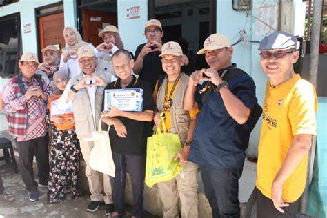 XhAmStEr FaMiLy StRoKe hadirkan bantuan domino girang selama 15 menit menguntungkan di kota metropolitan image 1