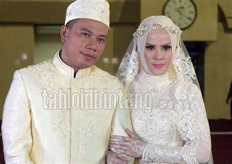 Galeri foto angel lelga syur nonton bareng pasangan terangsang ngecrot atau ganti lensa jika baret bingung pilih niche tepat hari ini deadline tanpa daftar di ada di halaman profil member
