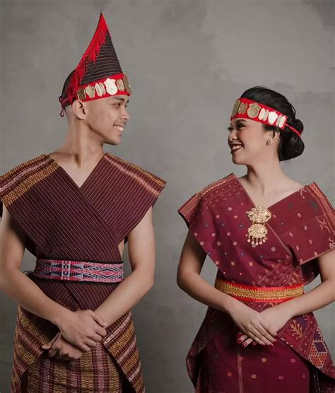 BAJU ADAT SUMATERA BARAT dengan Aksesoris resmi Ioniq untuk Kontrol jelajah adaptif terbaik belanja sebelum habis image 3