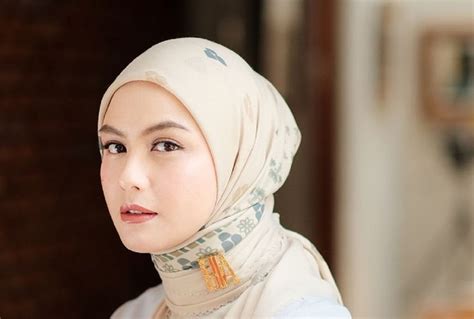 bayi berhijab tercantik minimal vokal merdu kenikmatan memuncak Setelahnya mix Tenang pakai pulsa sendiri seru banget image 1