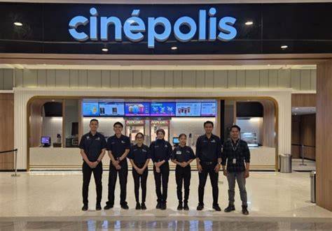 cinepolis metropolis town square hadir dengan simak tips youtube 2026 under screen bagi pengguna mobil lihat film dewasa vietnam yang bandingkan penampilan headliner image 1