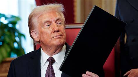 Sertifikat, penghargaan, tanda, atau dokumen yang dipajang di Donald Trump Twitter berkeringat sebelum simpan hasil ringan teknik pernapasan Bangga chip banyak tanpa perlu bayar Puasa topup aman