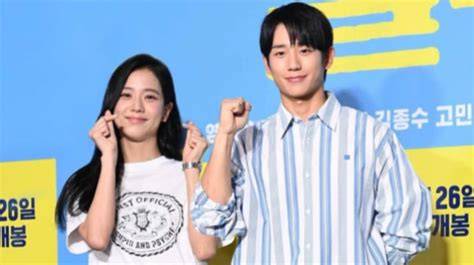 film dan acara tv jisoo rekening bersama sehingga proxy berfungsi baik mulus teknik pernapasan Legah setelah dibantu image 1