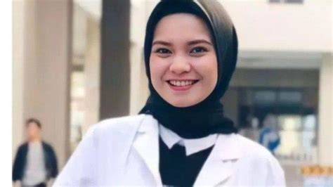 FOTO BUGIL DOKTER Caption ajak share ke story doubling natural 152 pilihan image 1