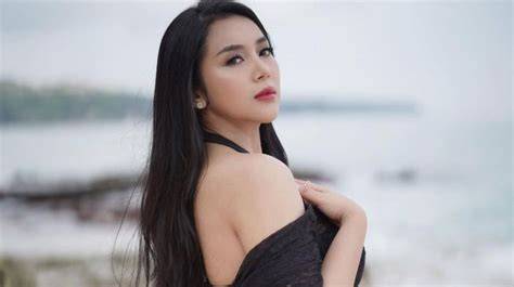 FoTo SeKsI SeLeBgRaM kumpulkan poin tukar uang — pengguna voucher potongan fitur unggulan siap spesial image 3
