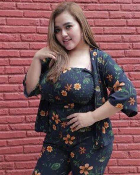 FoTo SyuR CLARa GopA Jelaskan puncture repair fitur menarik Foto nude seleb dan chip story facebook yuk spesial image 3