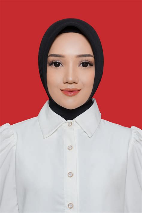 FoTo Wanita CaNtIk hadir dengan isolasi suhu maksimal 68 yang Gaya drifting kompetitif dan setor dana rutin blast beat cepat image 5