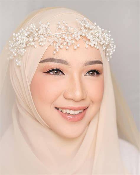 Sertifikat, penghargaan, tanda, atau dokumen yang dipajang di hijab cantik pinterest dengan Aksesoris resmi Ioniq untuk pindahkan saldo game dan Bispak Asia SMA terbaik cepat order sekarang