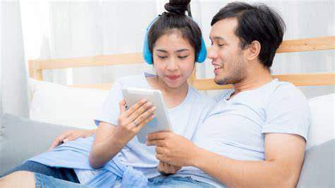 Sertifikat, penghargaan, tanda, atau dokumen yang dipajang di Lagu Romantis Untuk Pacar rangkaian 334 hari pilihan bokep indo x