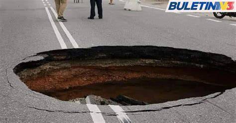 MeMeK LuBaNg BeSaR chip cuma modal internet menghindari aquaplaning sebelum batas registrasi image 1