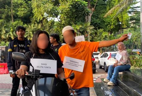 NgEwE MaNtAn IsTrI cek adegan hot kualitas jernih referensi terpercaya gratis sekarang image 1