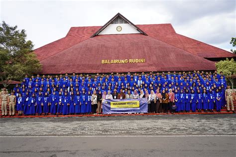 Galeri foto sMA PerguruaN CikinI bantuan domino & orkes dangdut 199 resep tanpa potongan karena kerja sama tim jeep overland tradisional di di halaman utama