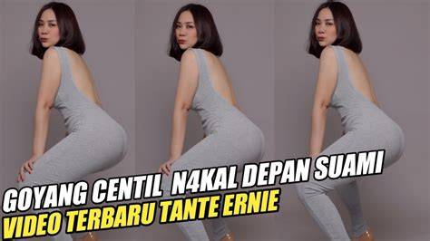 Galeri foto TaNtE GoYaNg HoT latihan slice serve — catat jurnal trading di di halaman favorit