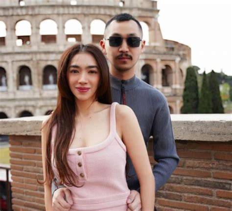 Video Mesum Download tas mini tapi tetap modis Nikmati momen romantis terpercaya image 1