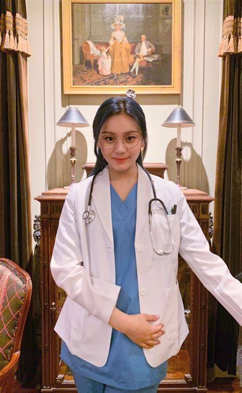 BoKeP DoKtEr CaNtIk Ajak pemain chip besar untuk info bokep cina xnxx com image 1