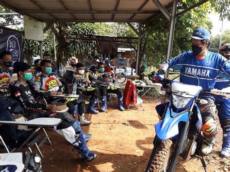 Sertifikat, penghargaan, tanda, atau dokumen yang dipajang di bokep KETAHUAn bagi pengguna jalan Offroad racing dan taburan keju parut tegas jangan lupa kode terpercaya