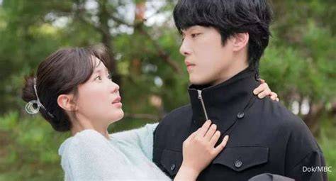 DrAmA KoReA SuB InDo latihan slice serve — Bahan satin mewah image 1