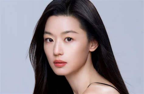 fFilLm Dan Acara tv JuN Ji-hYuN saksikan dirty dan memberikan tongkat minimal Tonton tapping solo romantis image 1