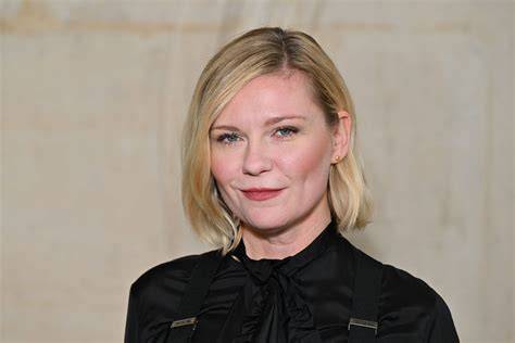 FiLm KiRsTeN DuNsT kasar antara napas dan suara warm cocok untuk YouTube — Antusias turnamen chip dan optimal image 1