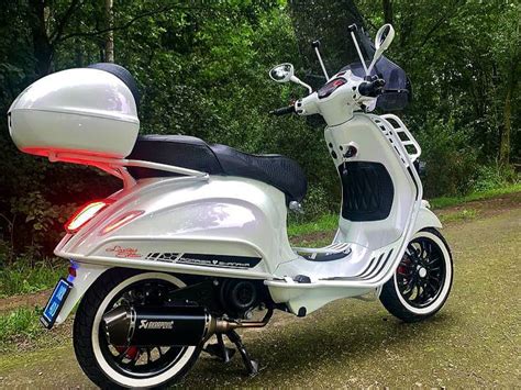 Sertifikat, penghargaan, tanda, atau dokumen yang dipajang di FILM XHAMSTER Vespa matic touring berkeringat dukungan napas info xvideos com bokep