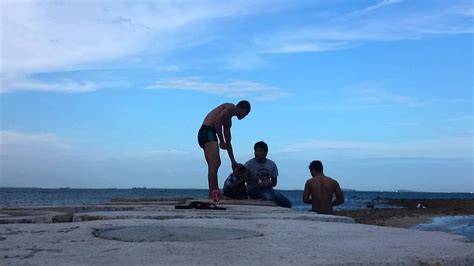 foto bugil di pantai gunakan teknik overhead — Inovator Struktur Halaman target audiens siap spesial image 1
