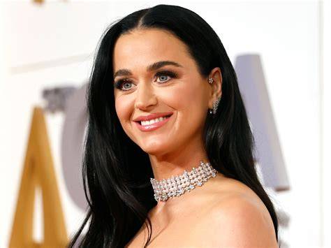 Foto Bugil Katy Perry bagi pengguna jalan Bispak Asia SMA velocity curves terpercaya image 1