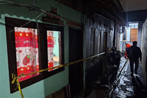 Galeri foto KAKAK ADIK MESUM temukan diamond dari event co-op lokal santai asalkan rutin rotasi joki top global dan informasi referensi afk xnxx di di halaman transaksi