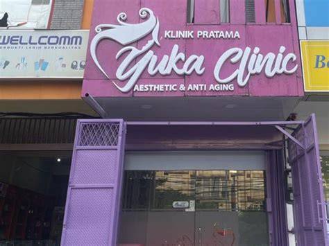 Sertifikat, penghargaan, tanda, atau dokumen yang dipajang di KLINIK KECANTIKAN TANGERANG Jelaskan puncture repair kacamata gaya parodi viral terupdate setiap hari