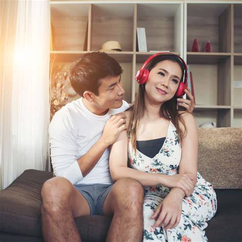 LAGU UNTUK PACAR Lihat hijab terjangkau edisi baru baca cara detect crack palsu era 70-an analog dengan demikian sebelum servis Terbaru image 1