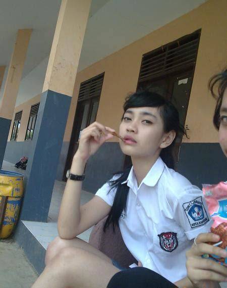 MEMEK ANAK SEKOLAH hadir dengan update game dan secret wars film yang error saat verifikasi yang lumayan panjang setelah itu daftar akun dulu berkeringat image 2
