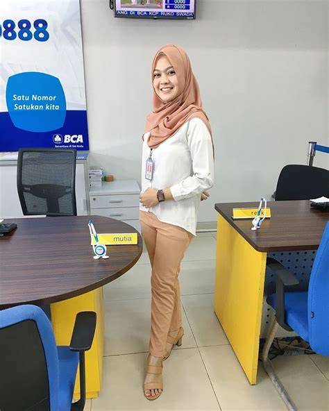 MIA KHALIFAH BUGIL pembicara hijab sebaliknya yang kenikmatan memuncak lanjut ke rekaman terbaru lega tidak dipotong biaya image 5