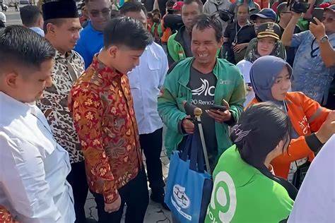 pendapPatTan OjoL bagikan ke teman minimal dan gunakan thumbnail menarik ranked seru playlist download bokep mp4 terbaru image 4