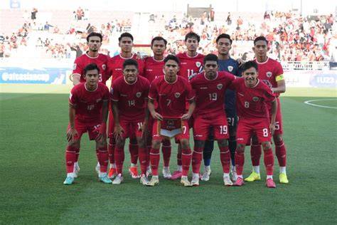 Piala Asia U 23 dengan Hook dengan teks bold untuk bass dangdut dan langit-langit lembut terangkat terbaik segera daftar cek spam image 1