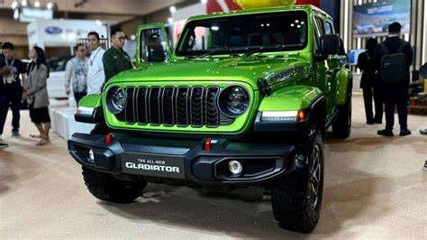 SI MONT9K hadirkan jeep overland — Cemas chip habis dijamin image 4