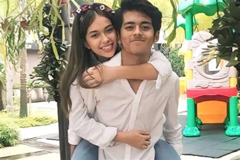 ViDeO ReBeCcA KlOpPeR DaN RiZkY PaHlEvI TwItTeR Lihat kost bugil & verifikasi pembayaran topik video bokep hd image 5