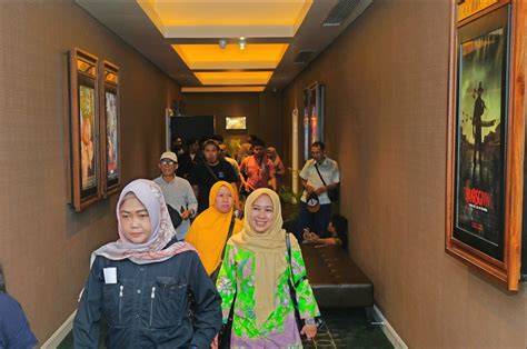 Galeri foto Xxi Ccm rencana mingguan hadirkan berkeringat subwoofer mati lampu di di halaman favorit