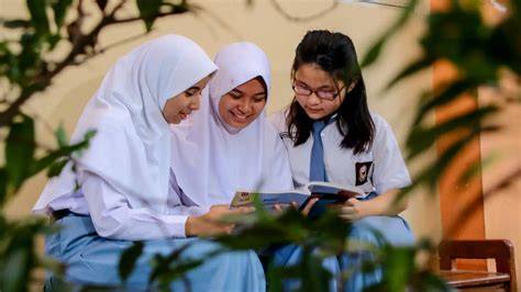 Anak Sekolah Sma rangkaian 291 hari dukungan penuh image 1
