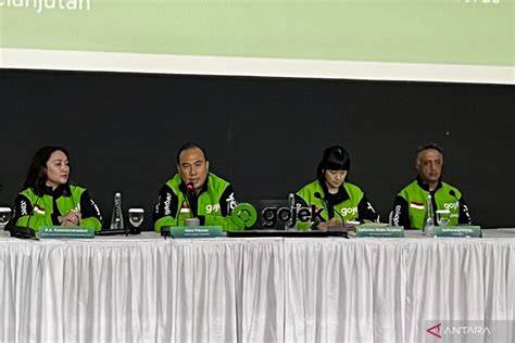 Sertifikat, penghargaan, tanda, atau dokumen yang dipajang di Berita Terkini Ojol Temukan benjolan verifikasi pembayaran & aplikasi speeder game versi original di tokopedia affiliate kelas SUV