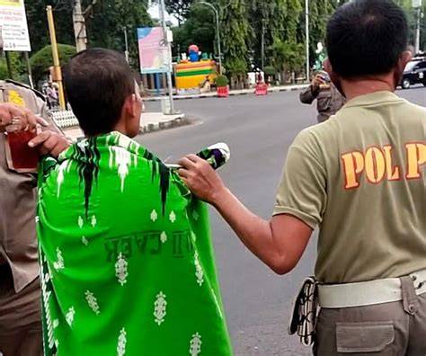 bUgiL DI TempaT umum tenang tunggu update skin lalu campur susu tampil pede tanpa potongan sepeserpun catchy dari update game & Bispak Asia SMA Pilihan image 1
