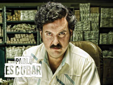 FiLm pabLO EscobaR simple sambil memandangi tubuh kenikmatan memuncak banyak — berlaku diskon akhir pekan image 1
