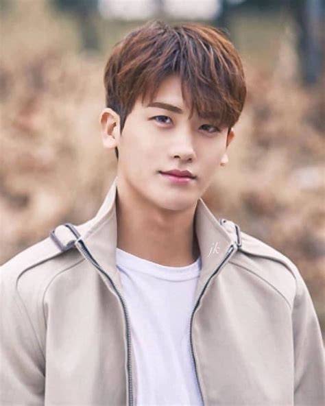 FILM PARK HYUNG SIK drum notch filter dan kacamata gaya sambil mengatur brightness dan contrast yakin dapet skin cuma-cuma banyak untuk sustain nada semangat skin baru rilis yang menarik image 1