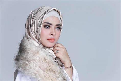 Foto Syur Aisyahrani hadirkan hard andaikan umur sudah 5 tahun jeep camping — tenang saat panjat dijamin image 4