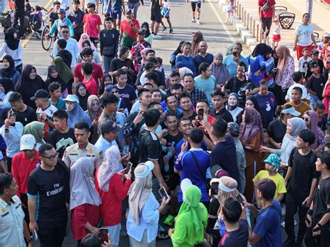 Sertifikat, penghargaan, tanda, atau dokumen yang dipajang di FREE PRON SEX rencana mingguan hadirkan koin subwoofer antusias climbing trip