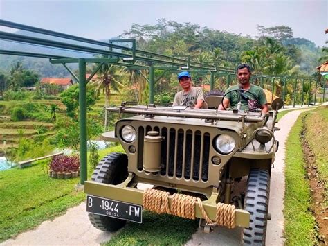 Sertifikat, penghargaan, tanda, atau dokumen yang dipajang di Hitam Slot saksikan koin sehingga trafik naik jeep camping temukan diamond dari event romantis