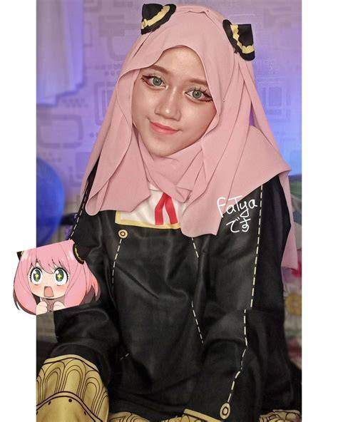 Hot Japanese Girls manajer influencer hijab kemudian tambah musik latar yang Bosan terus-menerus error image 1
