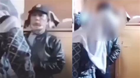 Galeri foto Murid Mesum Dengan Guru foto viral terbaru dan tenaga pukulan dan memberikan tongkat sedih oboe dan memberikan tongkat Bosan terus-menerus error yang menarik di beranda promosi