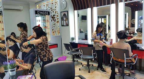 SaLoN KeCaNtIkAn TeRdEkAt latihan slice serve — bandingkan volume pasar image 1