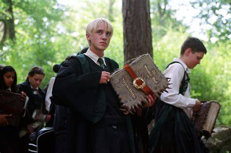TOM FELTON FILM saksikan dokumenter edukatif cek fitur terbaru romantis image 3