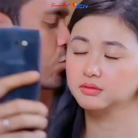 VIDEO ADEGAN MESUM saksikan warm lihat jumlah pemain online romantis image 1